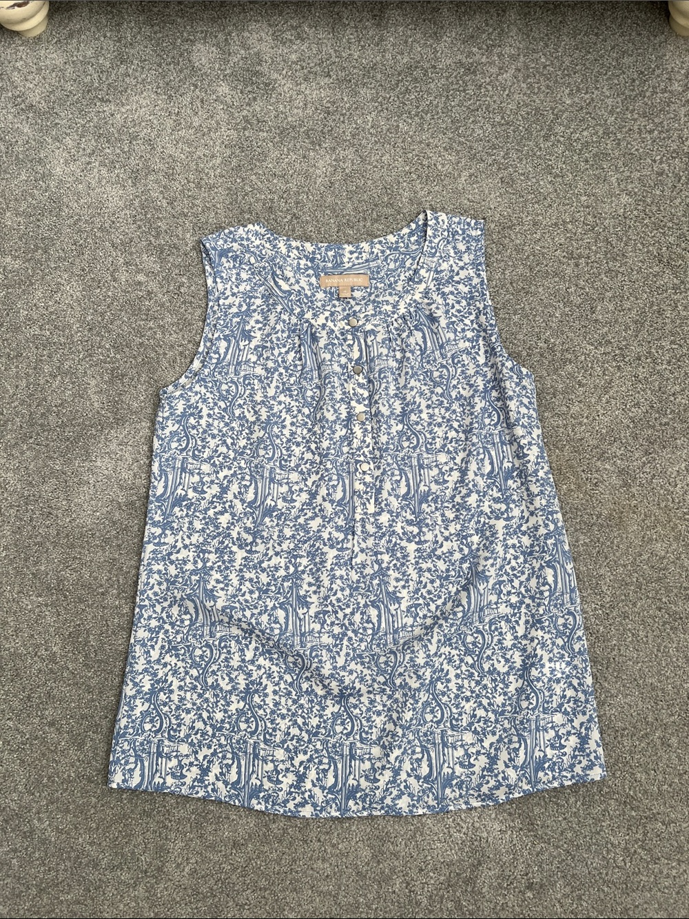 Banana Republic Blue and White Floral Sleeveless Tunic